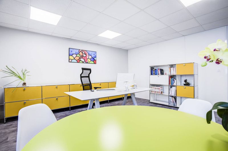 Aménagement Bureau IMMOBILIERE WOTAN Lyon : Mobilier Design et Ergonomie