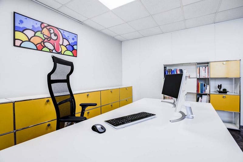 Aménagement Bureau IMMOBILIERE WOTAN Lyon : Mobilier Design et Ergonomie