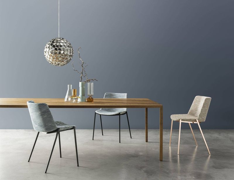 Chaise AIKU MDF Italia Arrivetz Lyon : Design Jean Marie Massaud pour Bureau et Conférence