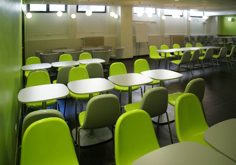 Aménagement et mobilier pour centre de formation à Lyon – Arrivetz