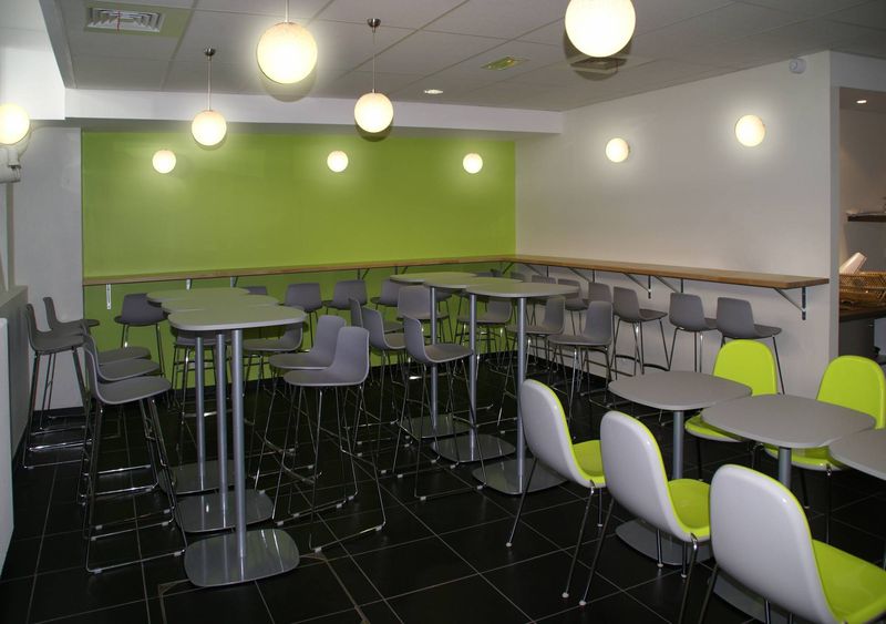 Aménagement et mobilier pour centre de formation à Lyon – Arrivetz