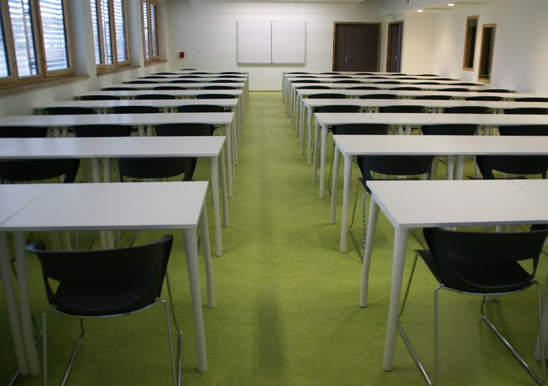 Aménagement intérieur du centre de formation à Lyon 3 par Arrivetz