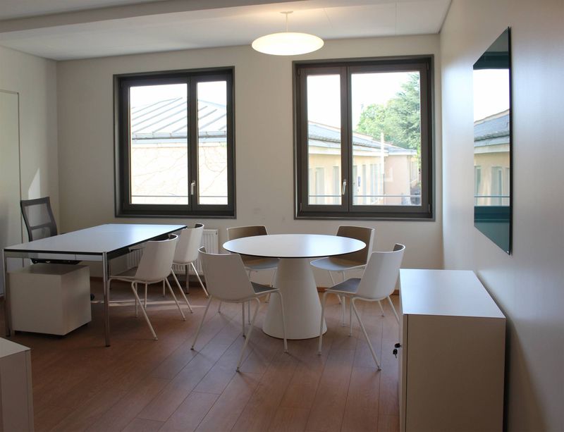 Aménagement intérieur d’une École d’Enseignement Supérieur à Lyon par Arrivetz