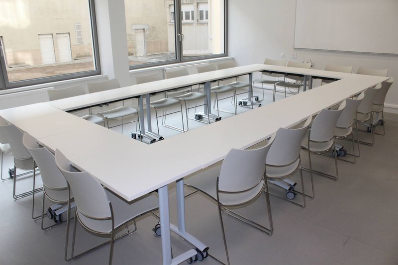 Aménagement intérieur d’une École d’Enseignement Supérieur à Lyon par Arrivetz