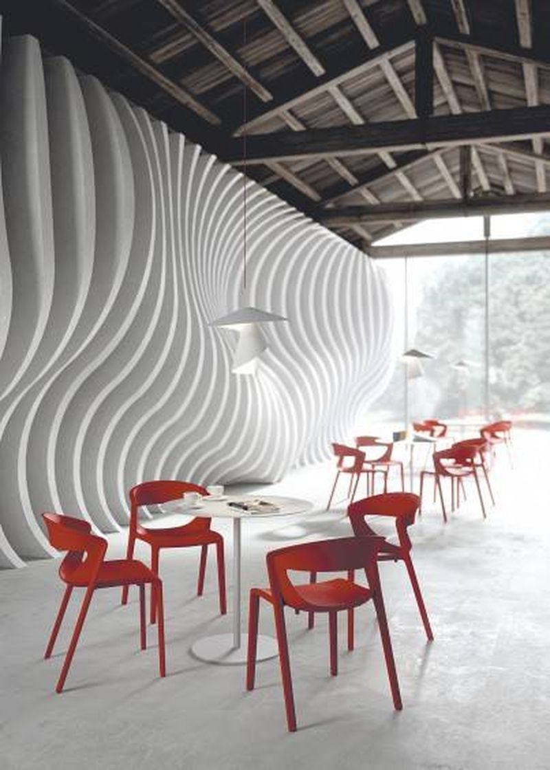 Chaise KICCA ONE Arrivetz Lyon – Plastique, Empilable et Colorée