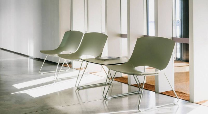 Chauffeuse OH! Arrivetz Lyon – Design Zen et Confort pour Espaces d’Accueil