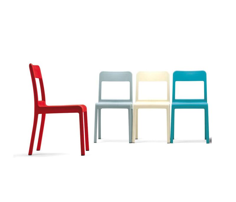 Chaise Légère et Polyvalente PACIFIC Arrivetz Lyon