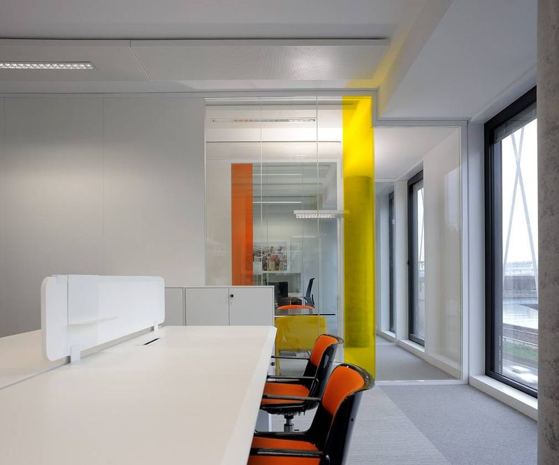 Aménagement Bureau Témoin Dentressangle Initiative à Lyon 2e par Arrivetz