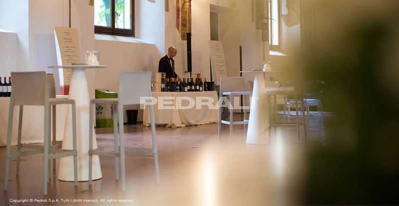 Tables Hautes, Basses et Mange-Debout IKON Lyon