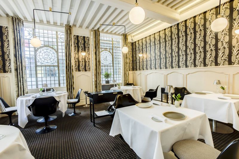 Aménagement Design Restaurant La Mère Brazier Lyon – Arrivetz
