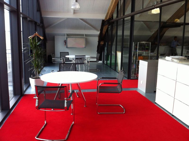 Aménagement Bureaux Maison Du Café Paris par Arrivetz Lyon : Mobilier Design et Fonctionnel