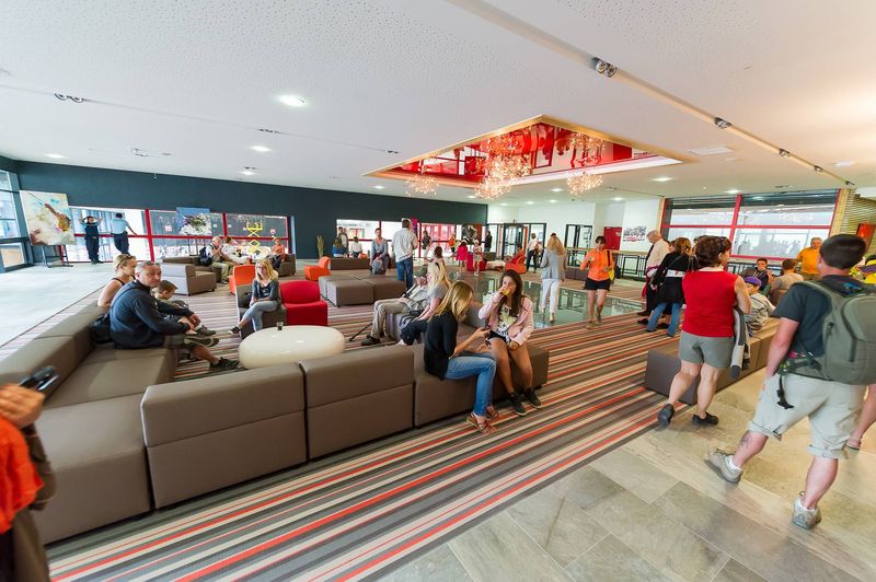 Aménagement TIGNESPACE par Arrivetz : Architecture d’Intérieur et Mobilier Design