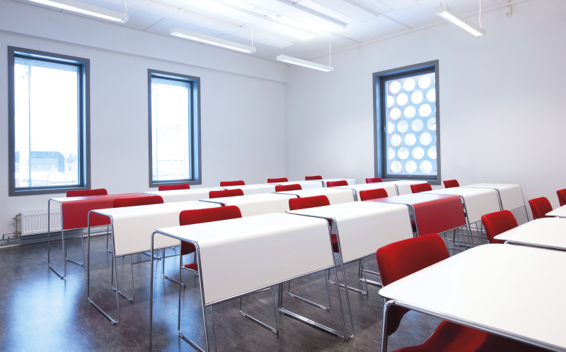 Table Empilable 40/4 Arrivetz Lyon – Modulable et Pratique pour Scolaires